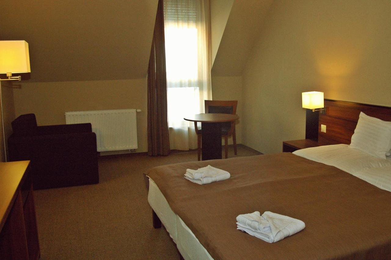 Bed and Breakfast Fiaker Panzio Zalaszentgrót Zewnętrze zdjęcie